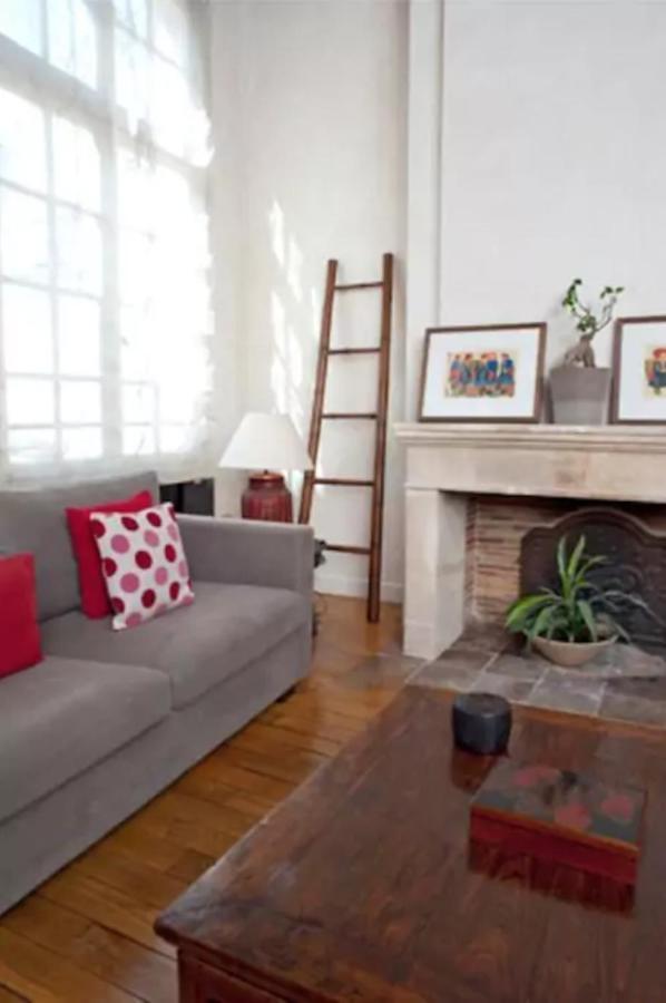 דירות פריז Charming Cosy Triplex In Trendy Marais מראה חיצוני תמונה