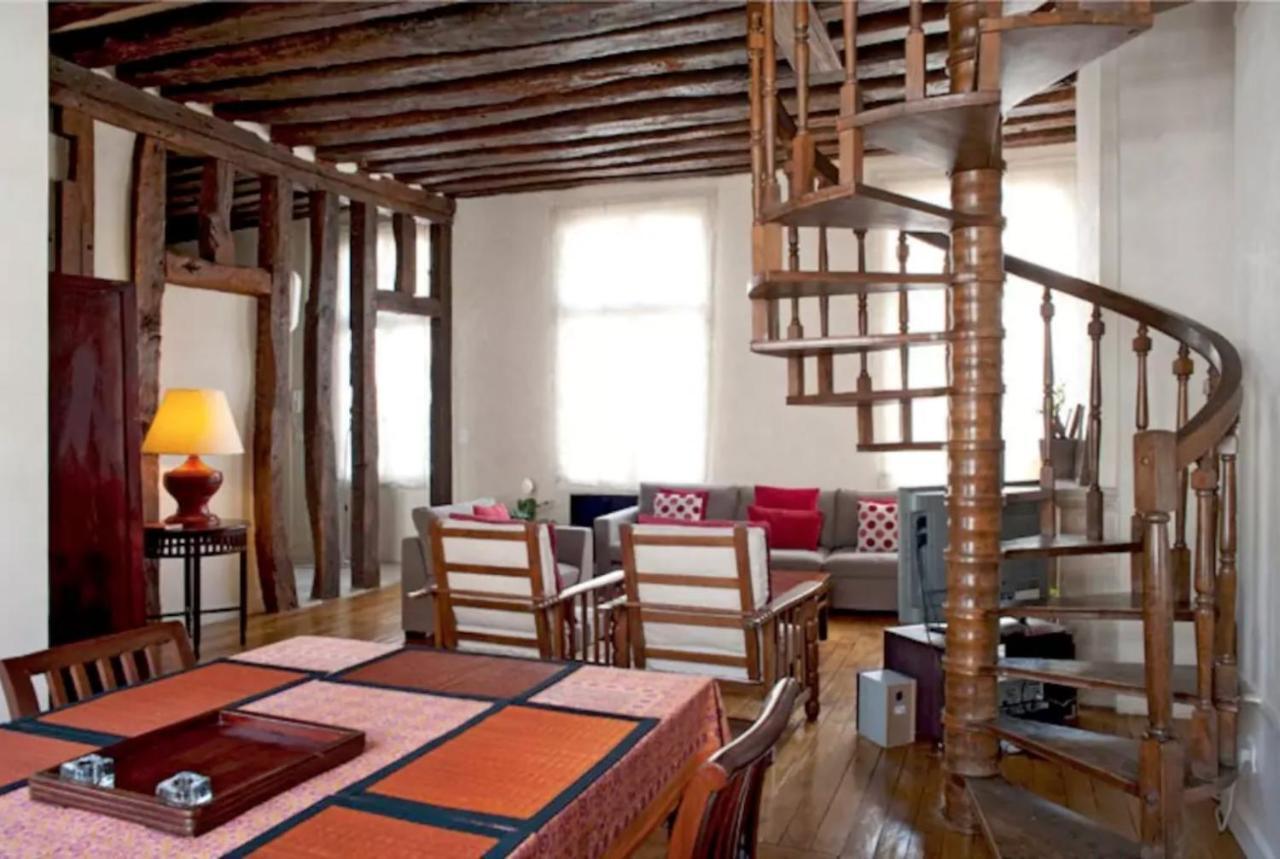 דירות פריז Charming Cosy Triplex In Trendy Marais מראה חיצוני תמונה